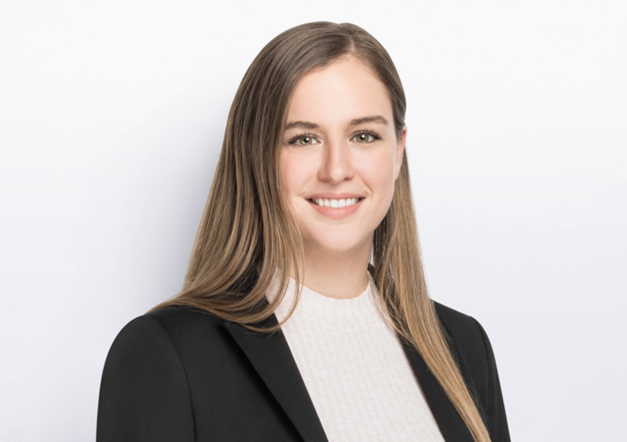 genevieve-dickey-avocate